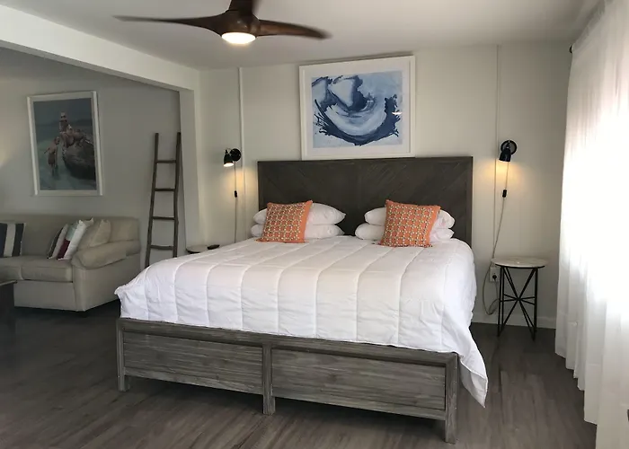 Clearwater Motel 3*