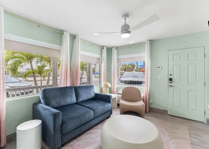 Clearwater Motel 3*