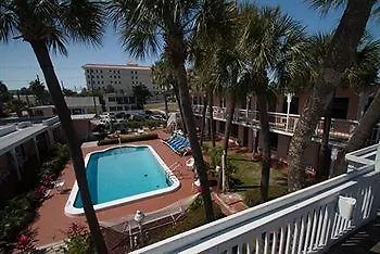 Clearwater Motel 3*